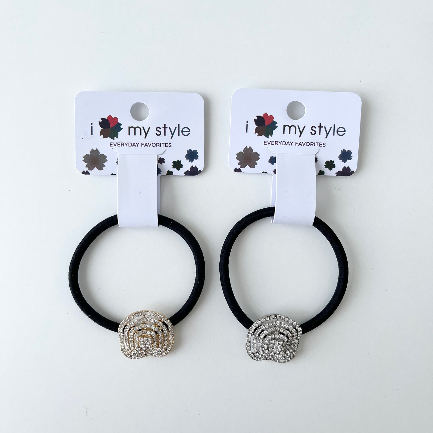 HAIR ACC HAIR TIE WITH TRINKET