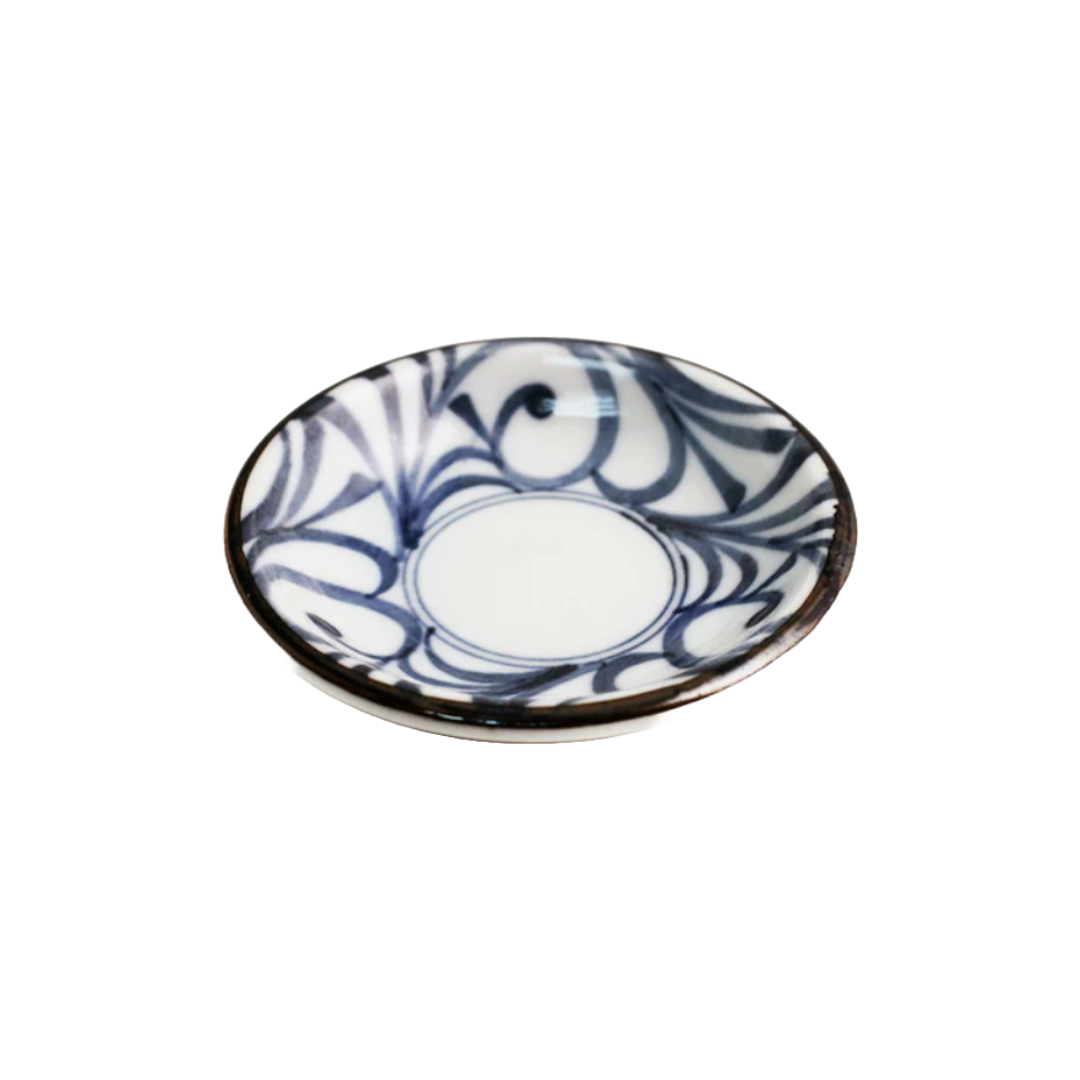 SOY SAUCE DISH SPIRAL KARAKUSA 3.7IN